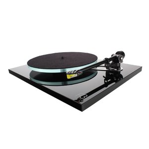 Rega_Planar_3_platespiller_inkludert_Exact_pickup_sort_BigDipper.jpg