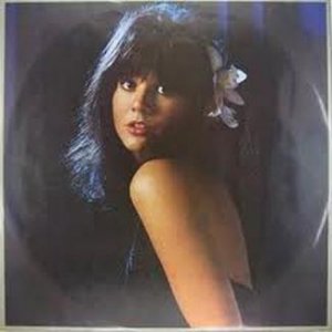(1977)_Linda_Ronstadt_Simple-Dreams(innersleeve).jpg