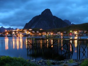 050827-091 Reine (800x600).jpg