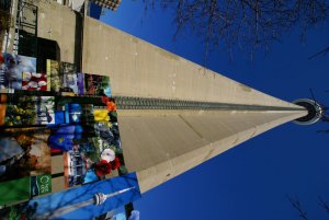CN tower.jpg