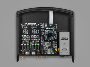 LUMIN-T3-Black-inside-straight.jpg