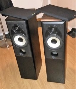 02_front_u_deksler.jpg