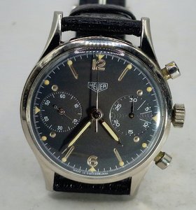 Heuer_Valjoux22.jpg