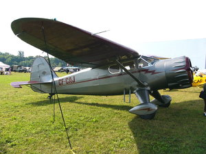 Stinson_V77_Reliant_CF-CAJ_01.jpg