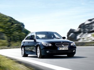 BMW_E60_02.jpg