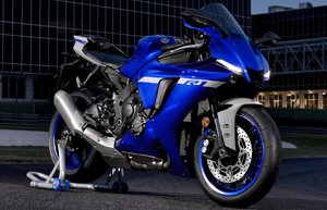 2021-yamaha-r1.jpg