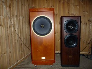 Tannoy D700 010 (912 x 684).jpg